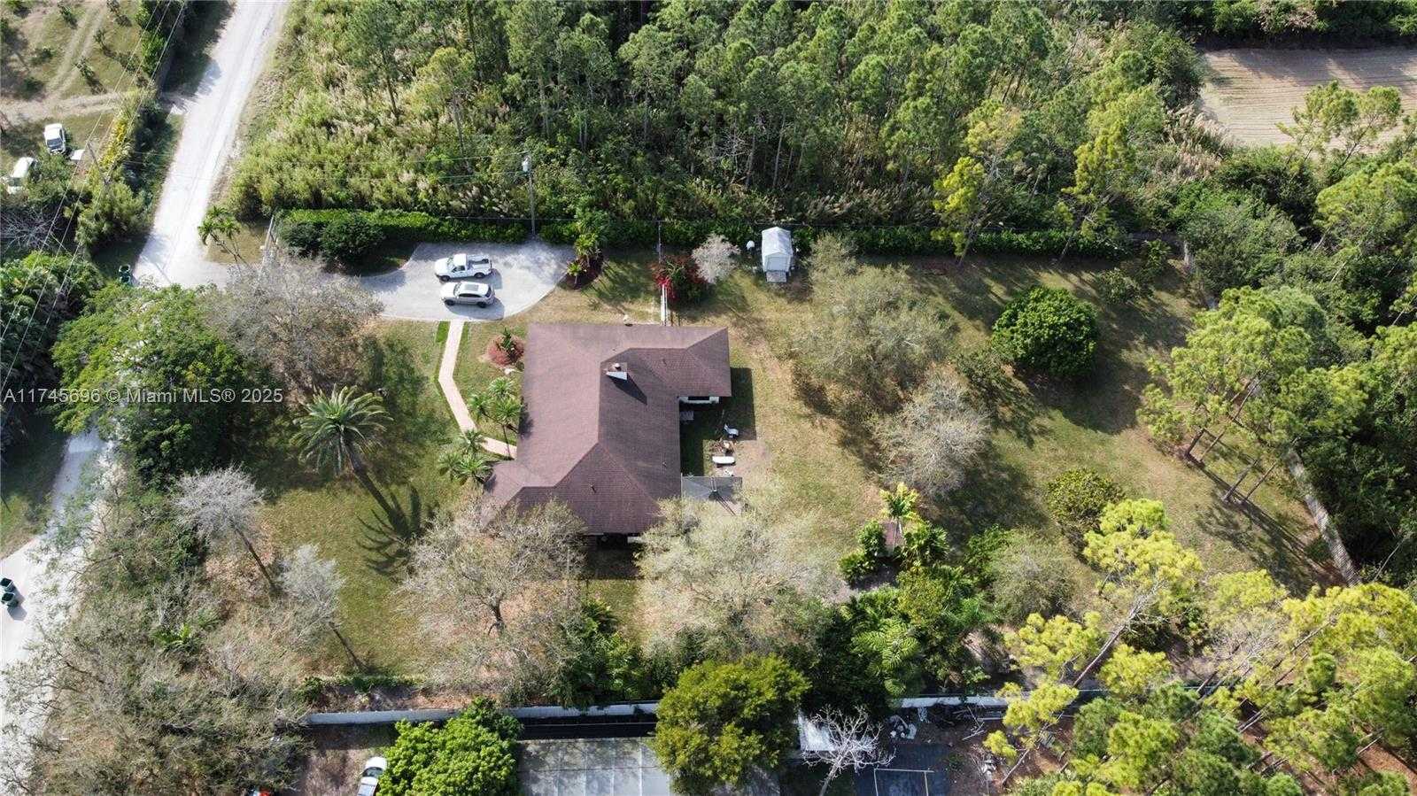 Small Image of 19425 SOUTH WEST 334TH ST, Homestead Number 43