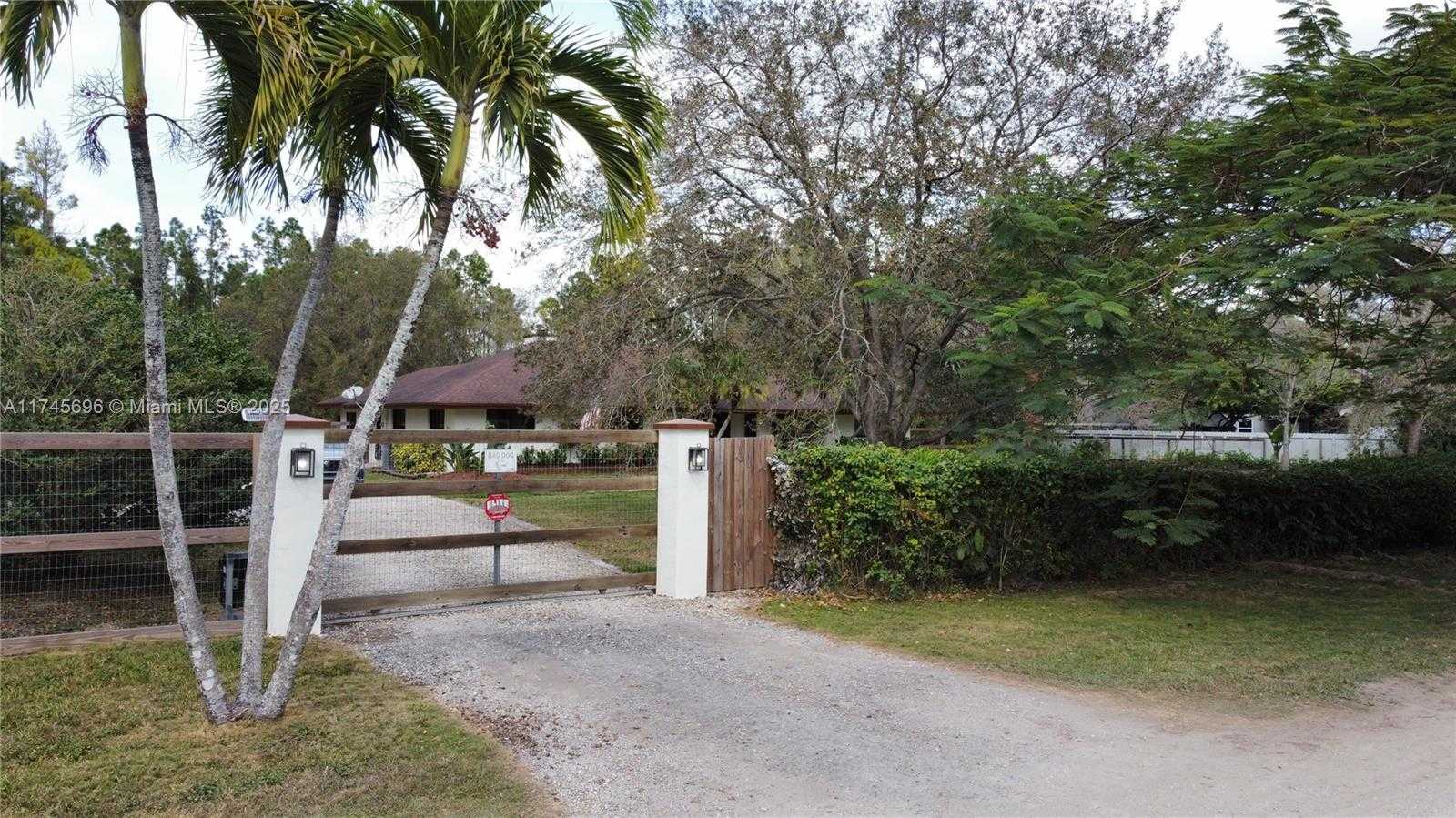 Small Image of 19425 SOUTH WEST 334TH ST, Homestead Number 46