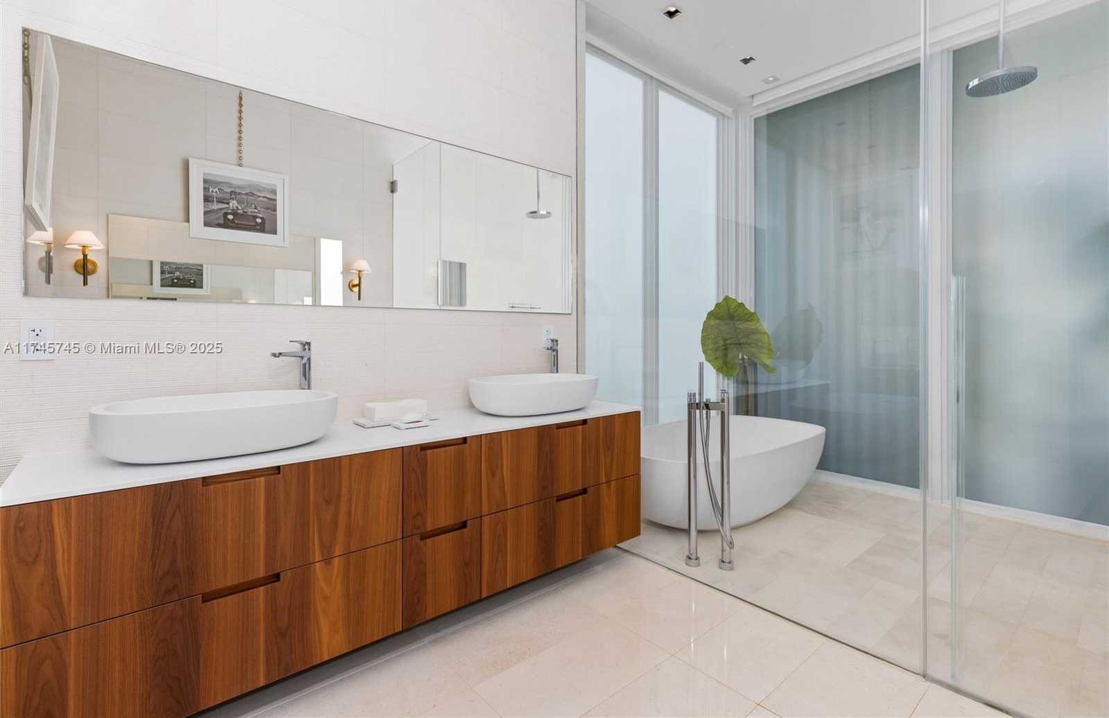 Small Image of 810 WEST 47TH CT - THE RITZ CARLTON MIAMI BEACH, Miami Beach Number 23