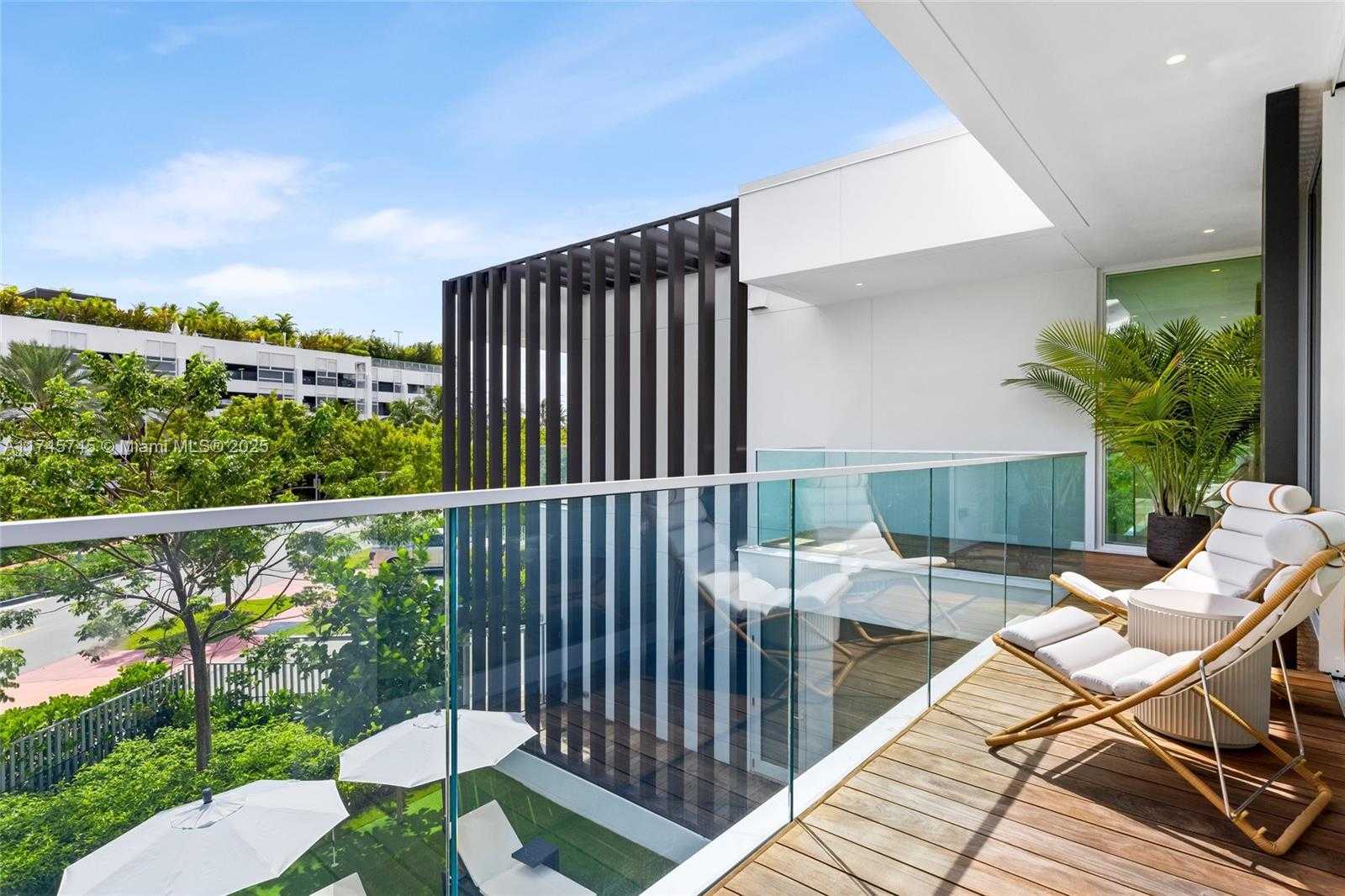 Small Image of 810 WEST 47TH CT - THE RITZ CARLTON MIAMI BEACH, Miami Beach Number 36