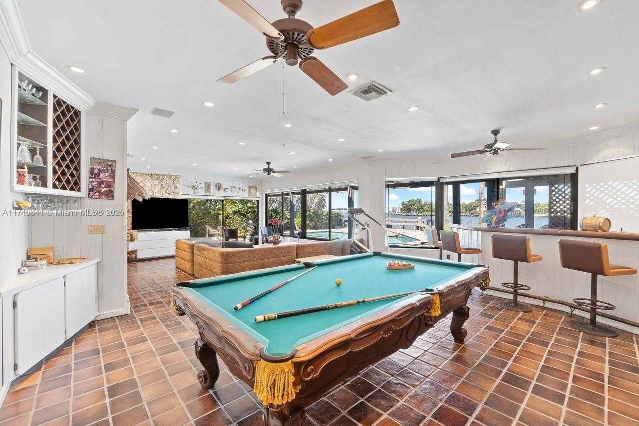 Small Image of 765 NORTH SHORE DR, Miami Beach Number 28