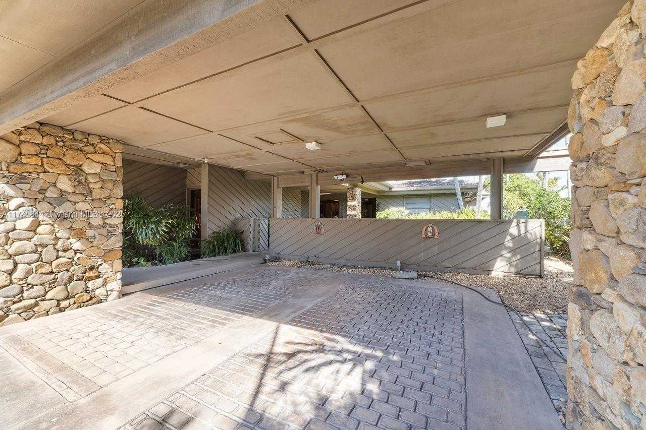 Small Image of 765 NORTH SHORE DR, Miami Beach Number 50