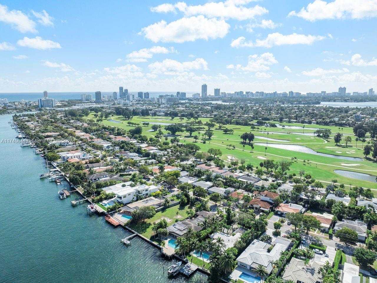 Small Image of 765 NORTH SHORE DR, Miami Beach Number 9