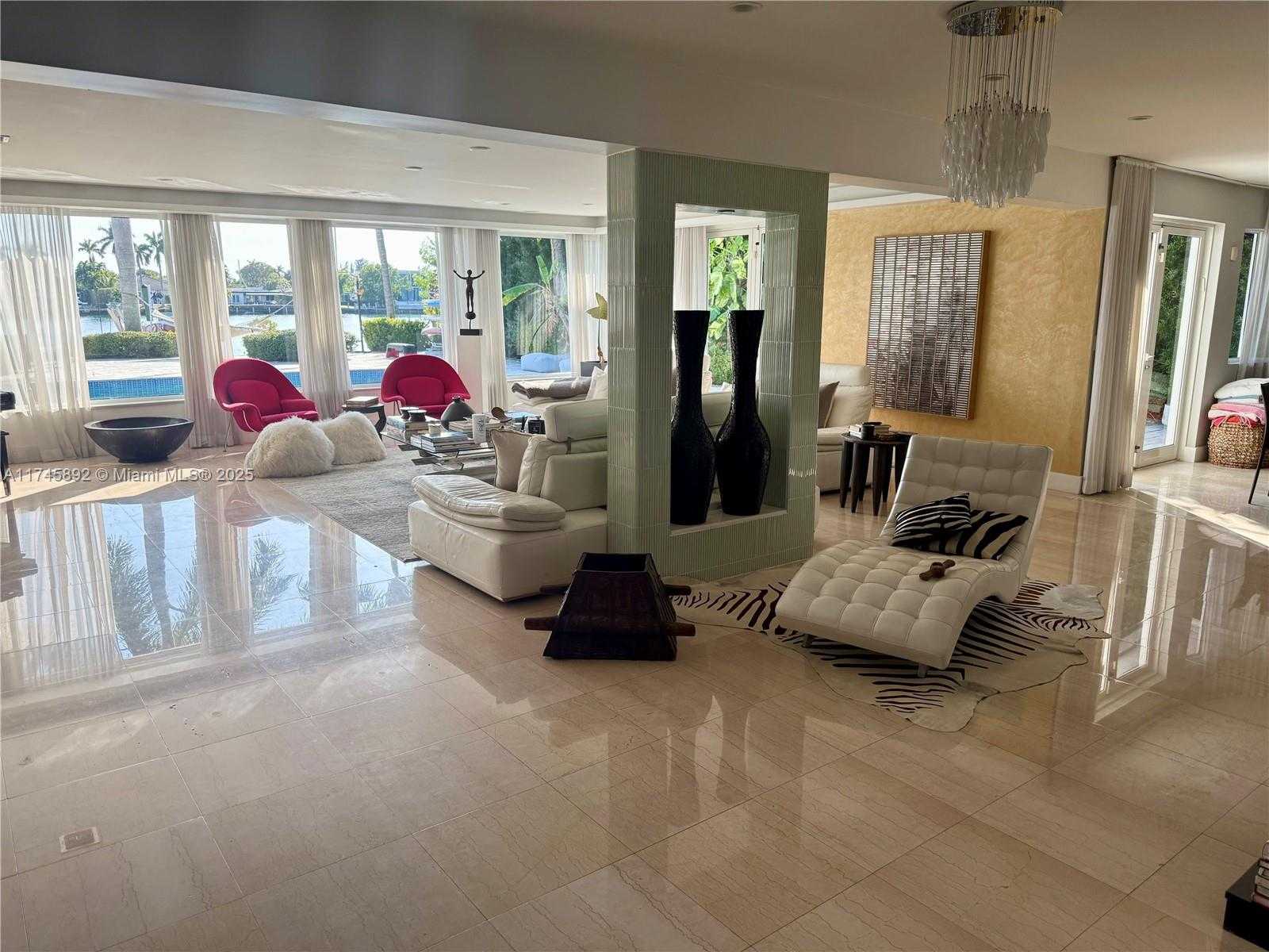 Small Image of 1670 DAYTONIA RD, Miami Beach Number 12