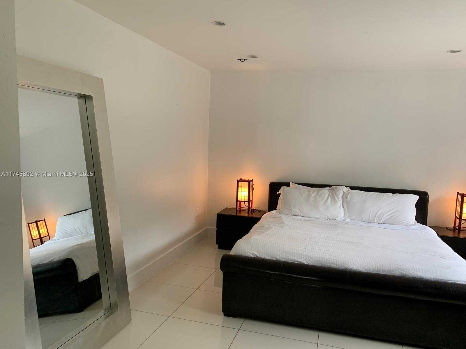 Small Image of 1670 DAYTONIA RD, Miami Beach Number 23