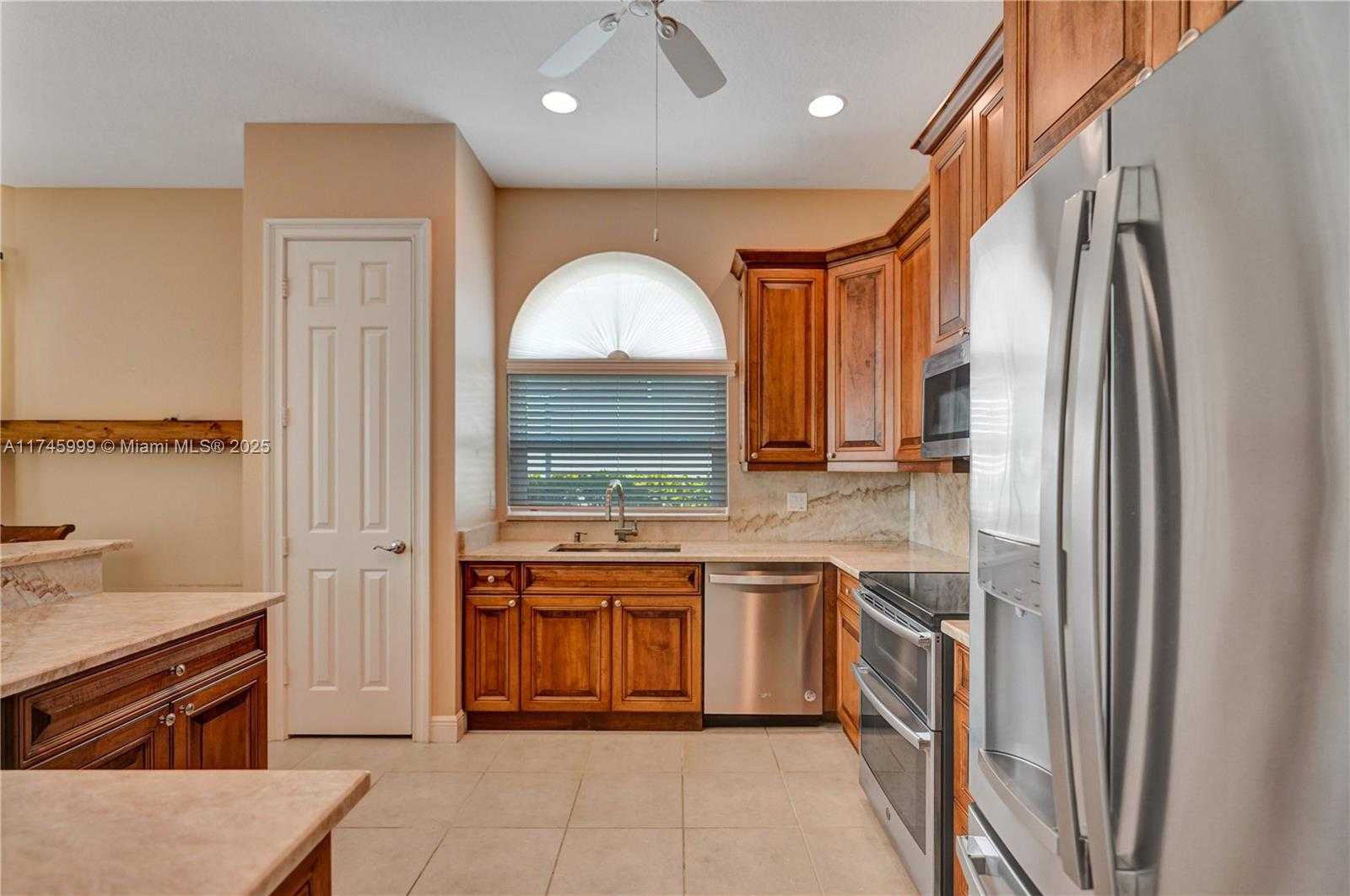 Small Image of 9741 SPRAY DR, West Palm Beach Number 12