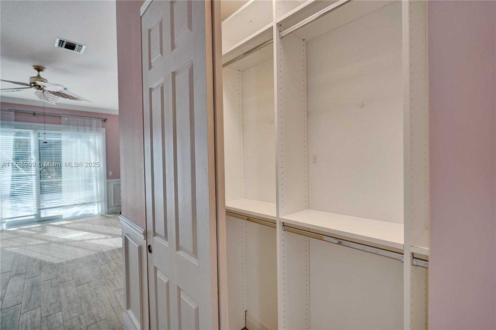 Small Image of 9741 SPRAY DR, West Palm Beach Number 15