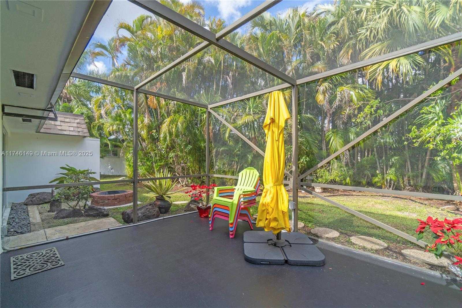 Small Image of 5601 WHITE CEDAR LN, Tamarac Number 22
