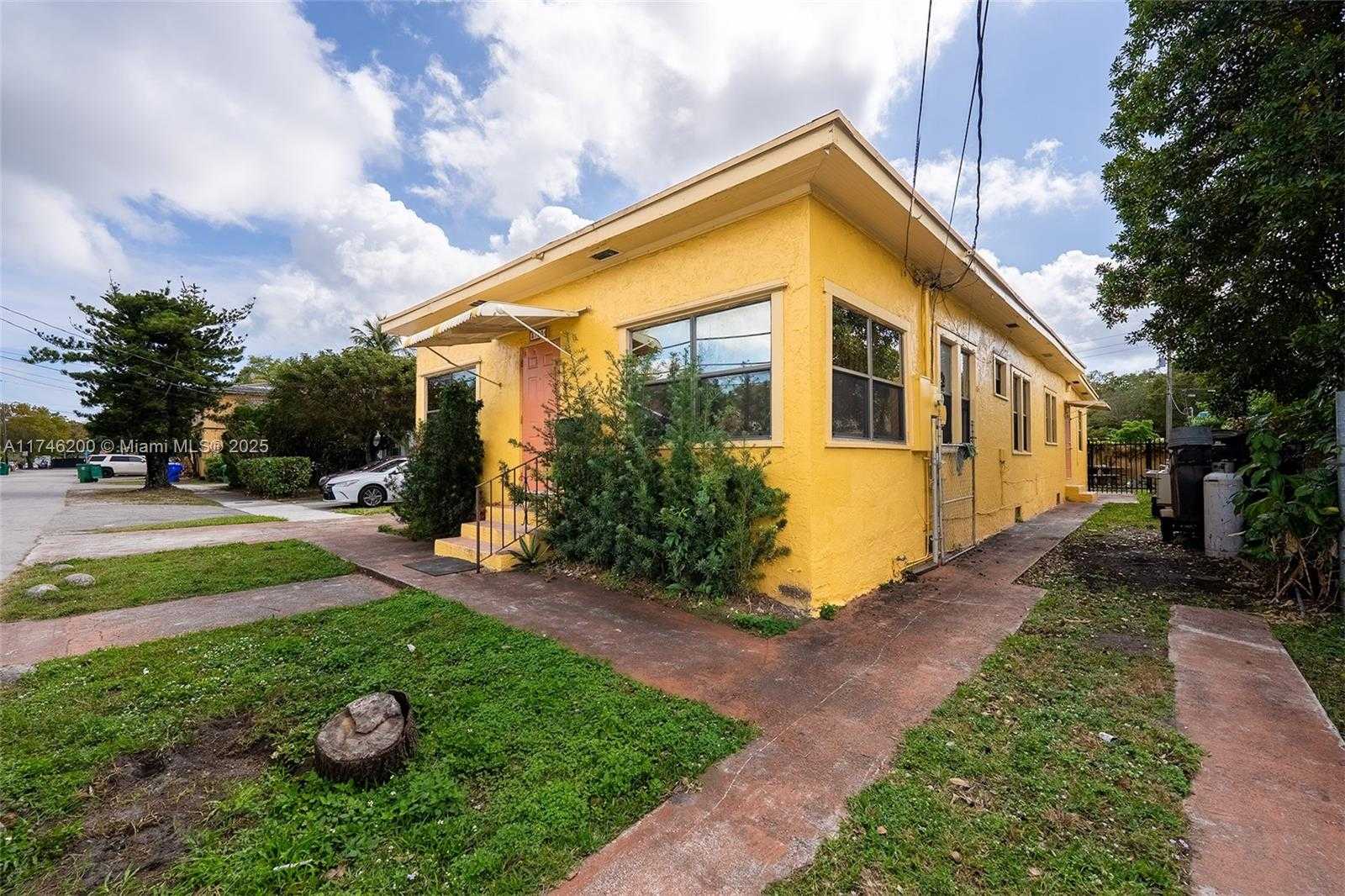 Small Image of 3780 FLORIDA AVE, Coconut Grove Number 3