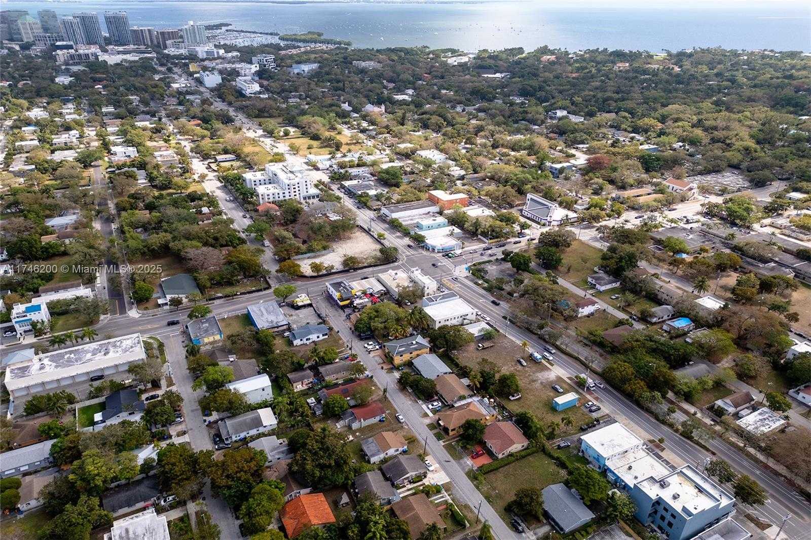 Small Image of 3780 FLORIDA AVE, Coconut Grove Number 7