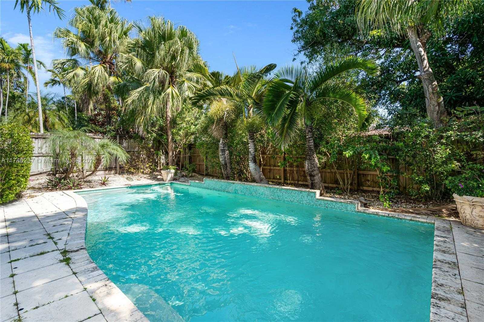Small Image of 4421 POST AVE, Miami Beach Number 29