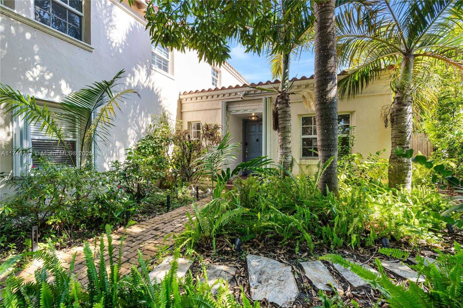 Small Image of 4421 POST AVE, Miami Beach Number 4