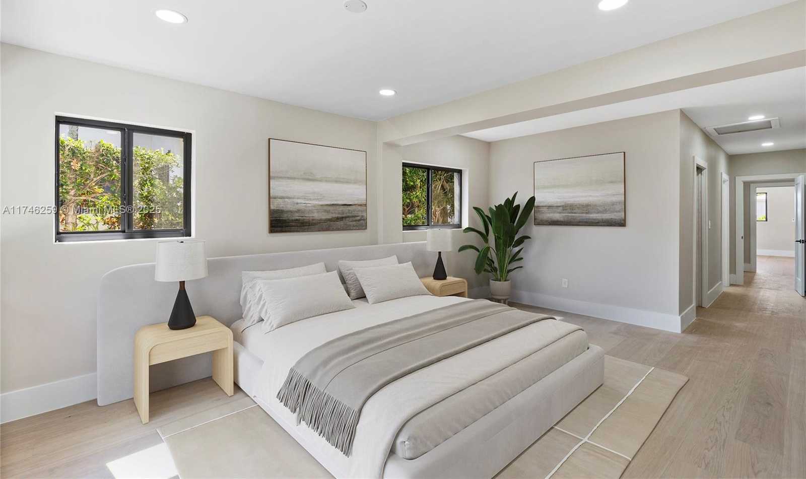 Small Image of 9073 DICKENS AVE, Surfside Number 72