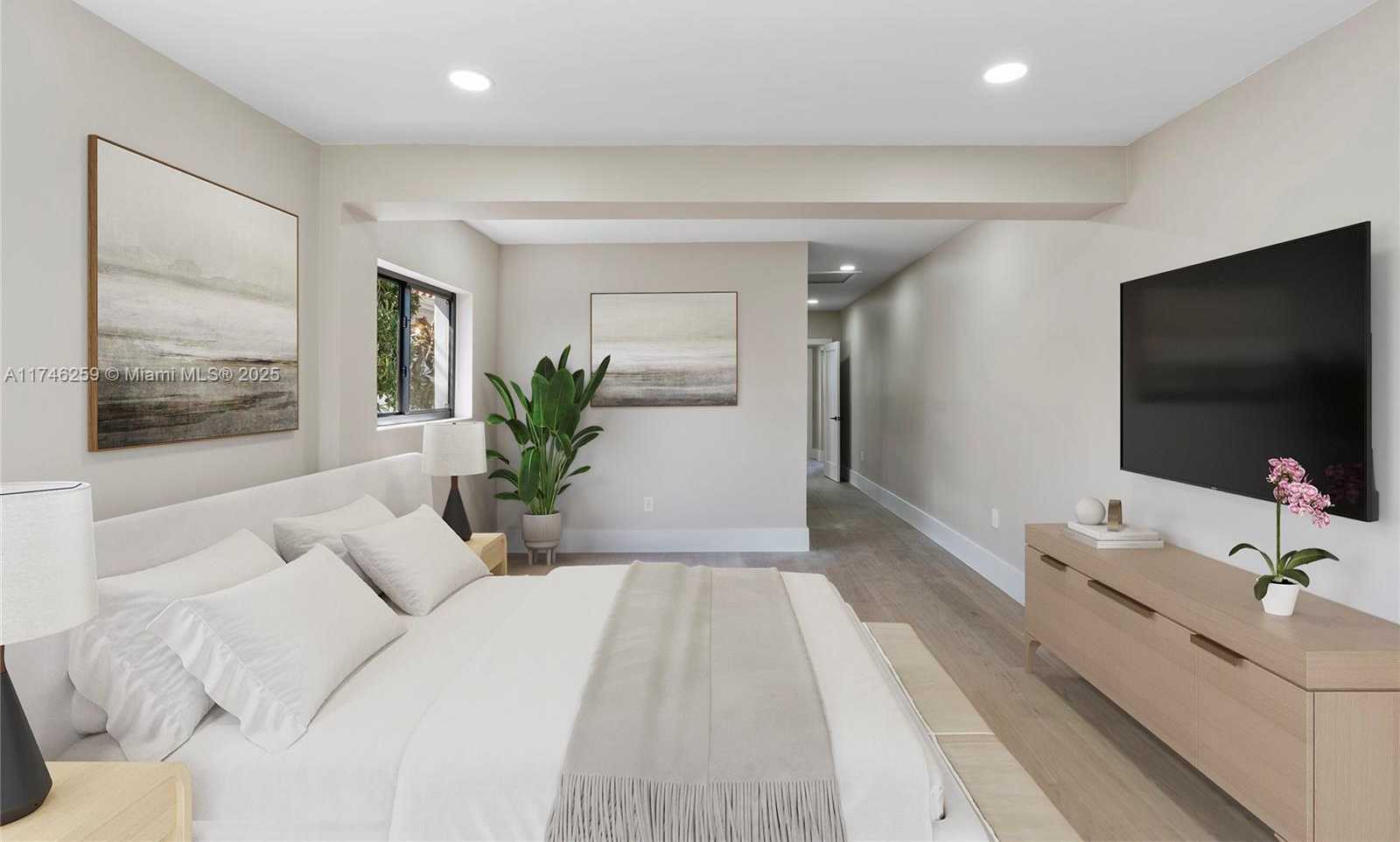 Small Image of 9073 DICKENS AVE, Surfside Number 77