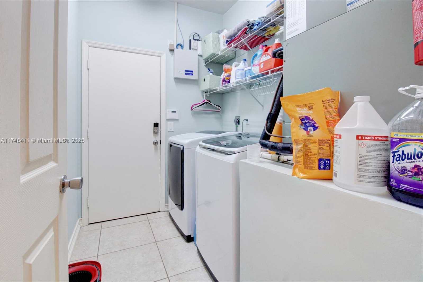 Small Image of 6041 SUPERIOR BLVD, Davie Number 10