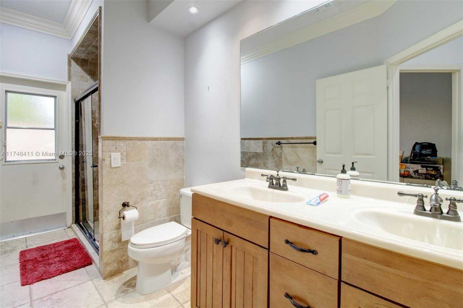 Small Image of 6041 SUPERIOR BLVD, Davie Number 16