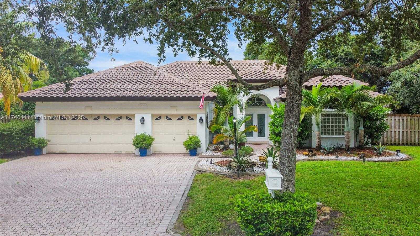 Small Image of 6041 SUPERIOR BLVD, Davie Number 24