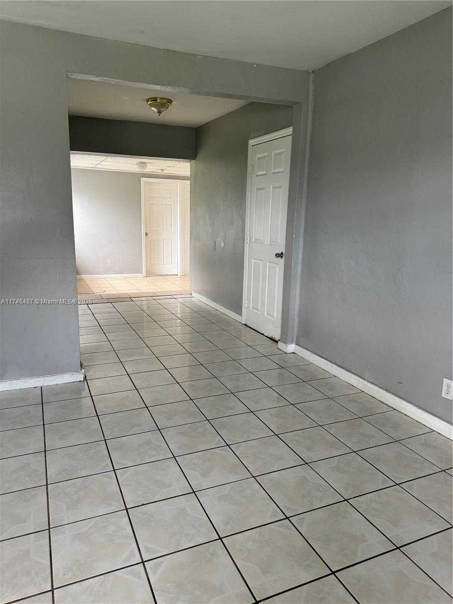 Small Image of 1209 NORTH WEST 19TH AVE, Fort Lauderdale Number 15