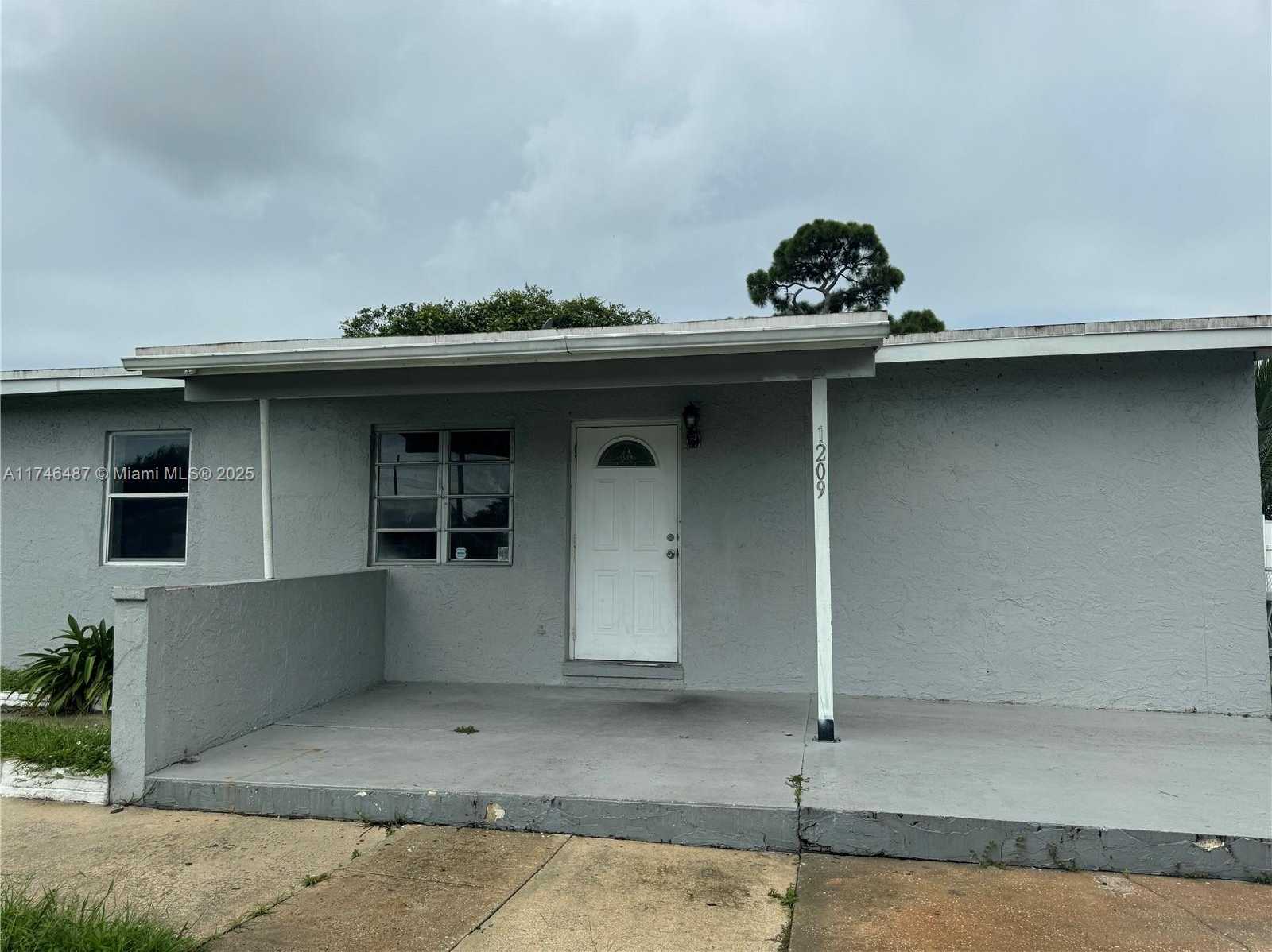 Small Image of 1209 NORTH WEST 19TH AVE, Fort Lauderdale Number 2