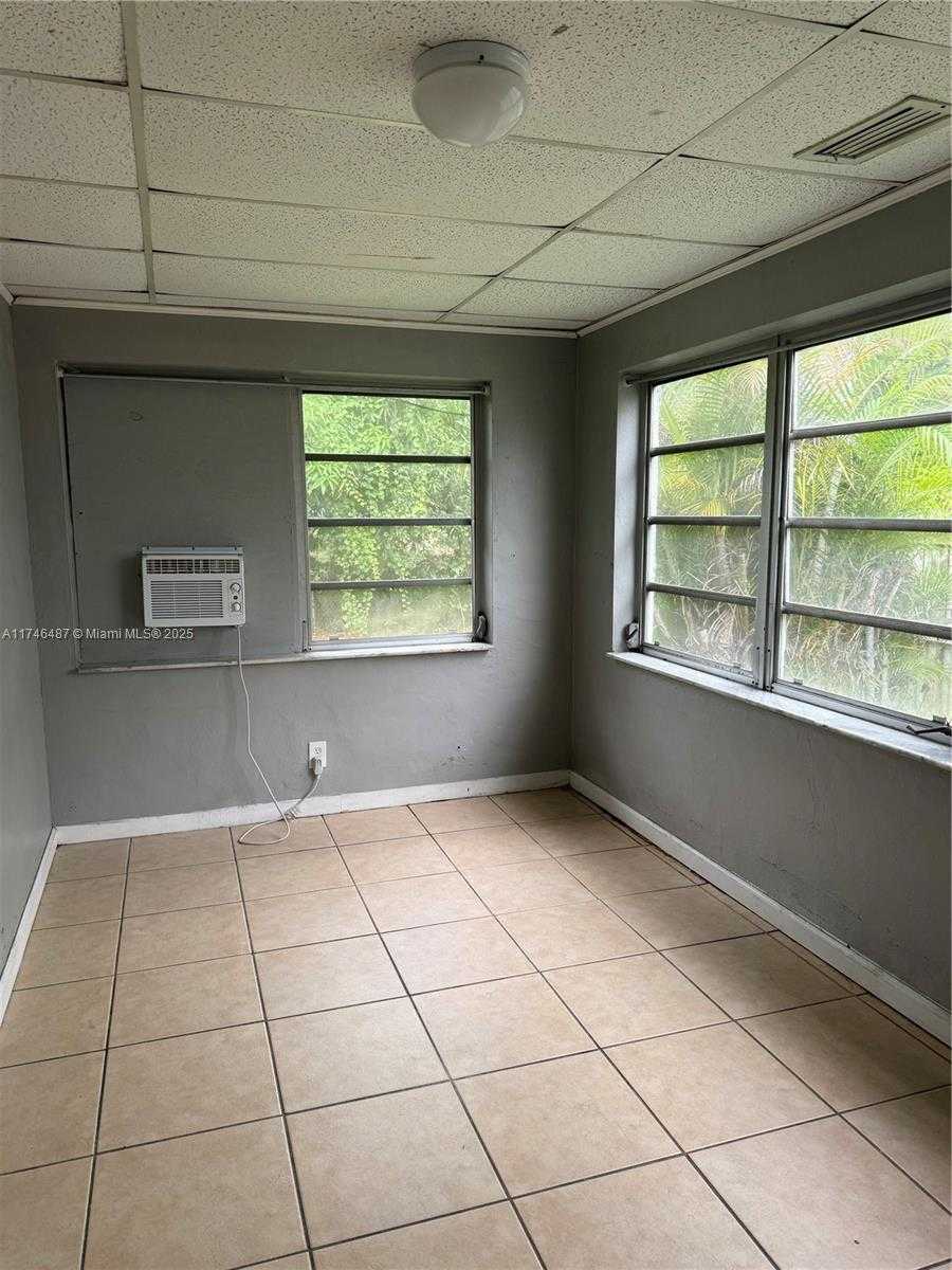 Small Image of 1209 NORTH WEST 19TH AVE, Fort Lauderdale Number 6