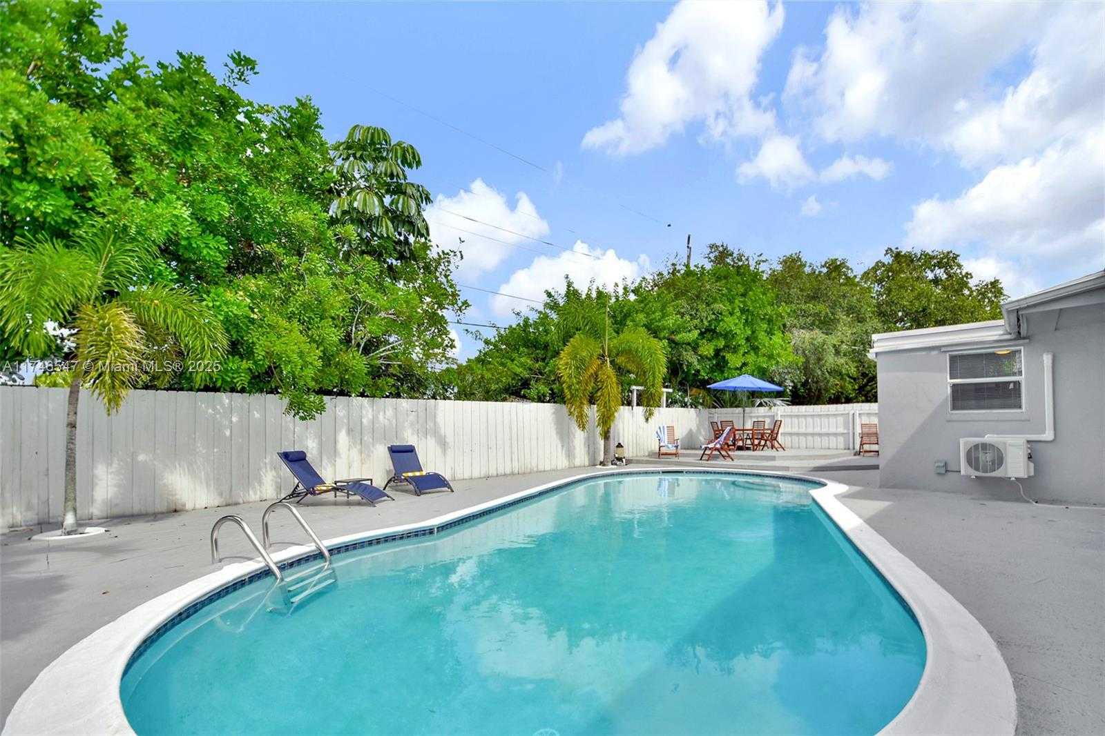 Small Image of 730 NORTH 64TH AVE, Hollywood Number 15