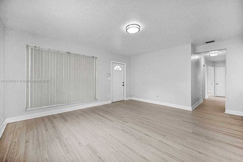 Small Image of 730 NORTH 64TH AVE, Hollywood Number 24