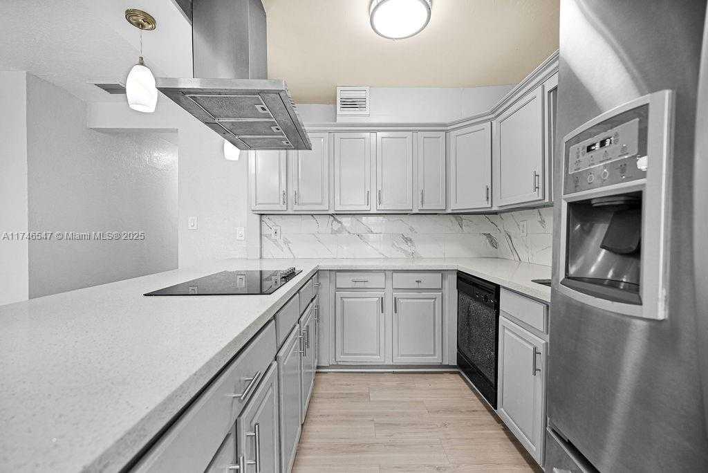 Small Image of 730 NORTH 64TH AVE, Hollywood Number 31