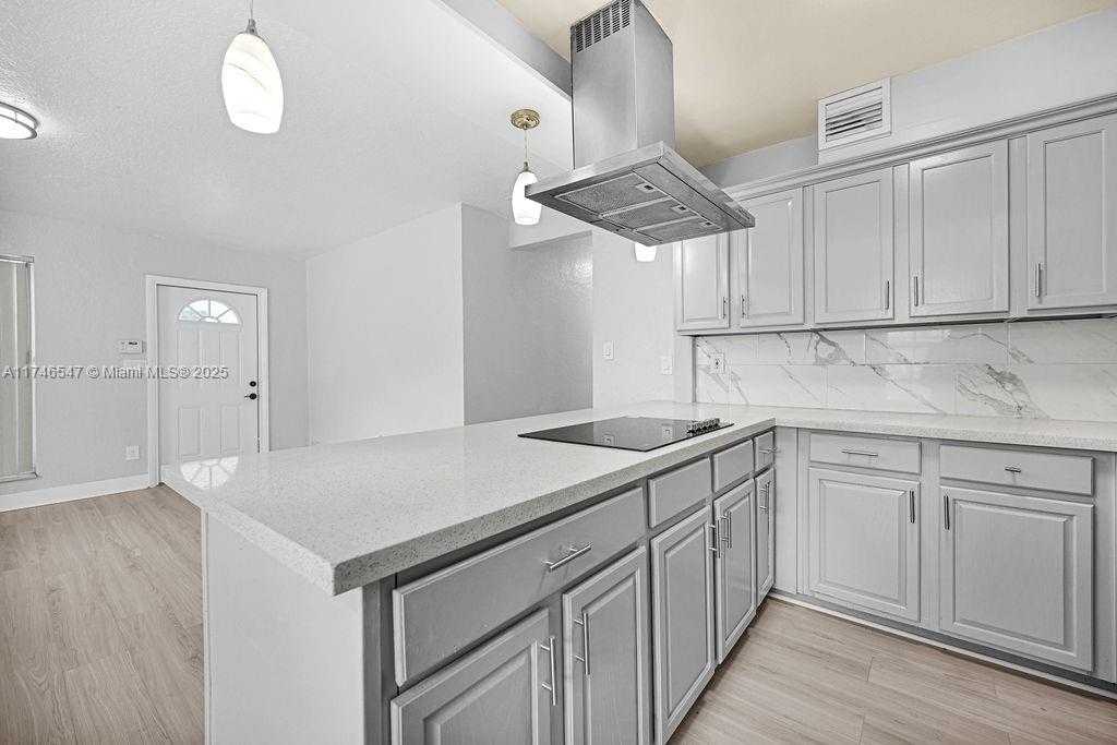 Small Image of 730 NORTH 64TH AVE, Hollywood Number 34