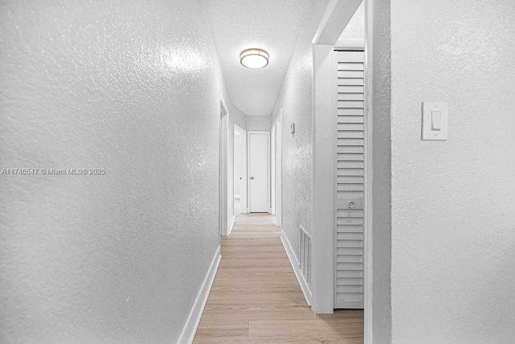 Small Image of 730 NORTH 64TH AVE, Hollywood Number 36