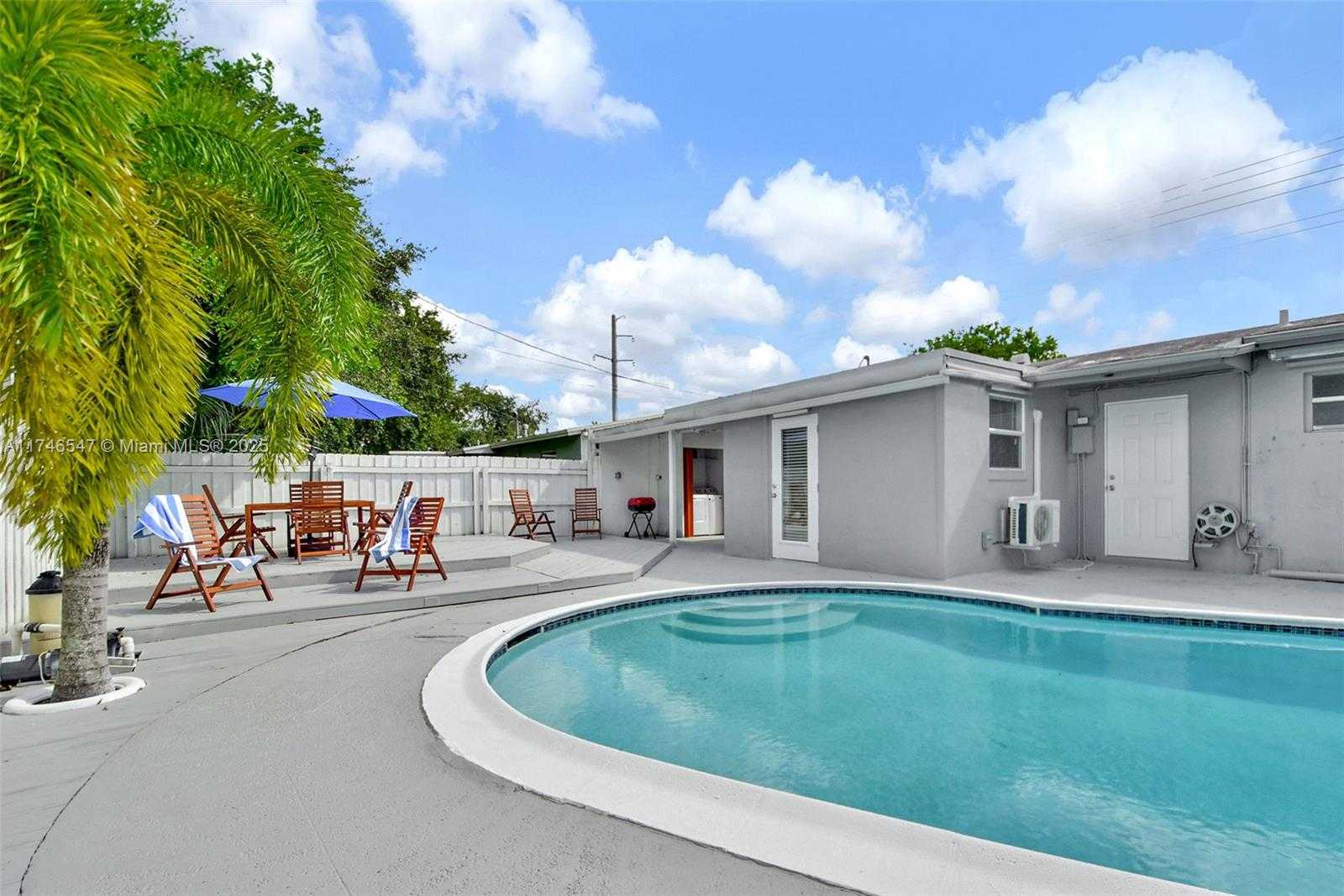 Small Image of 730 NORTH 64TH AVE, Hollywood Number 9