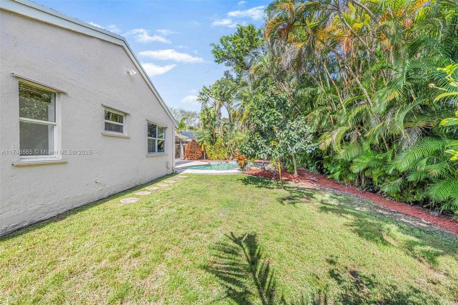 Small Image of 5210 SOUTH WEST 115TH AVE, Cooper City Number 30
