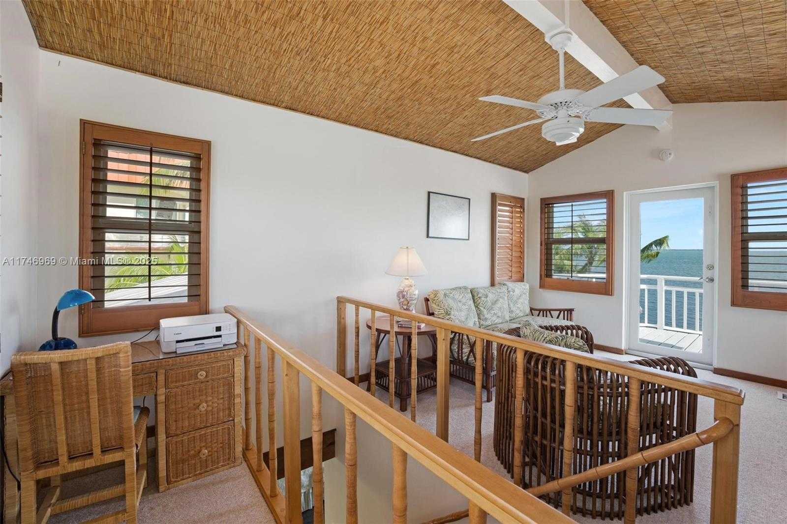 Small Image of 815 EAST SHORE DR, Lower Keys Number 24