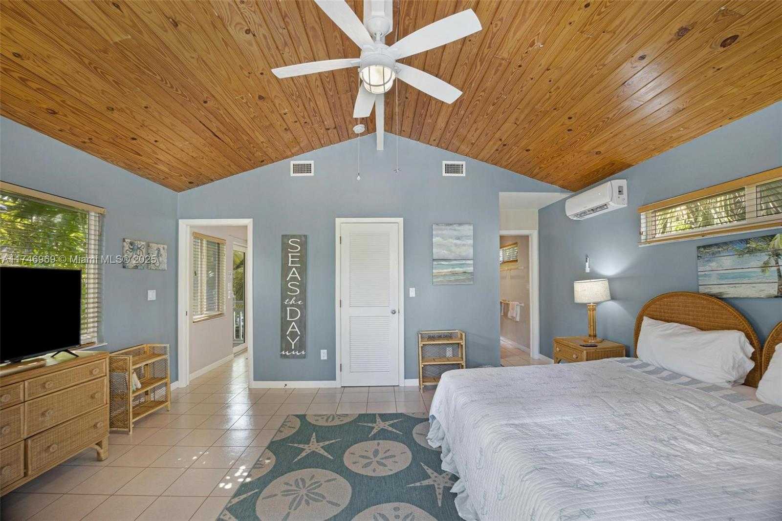 Small Image of 815 EAST SHORE DR, Lower Keys Number 51