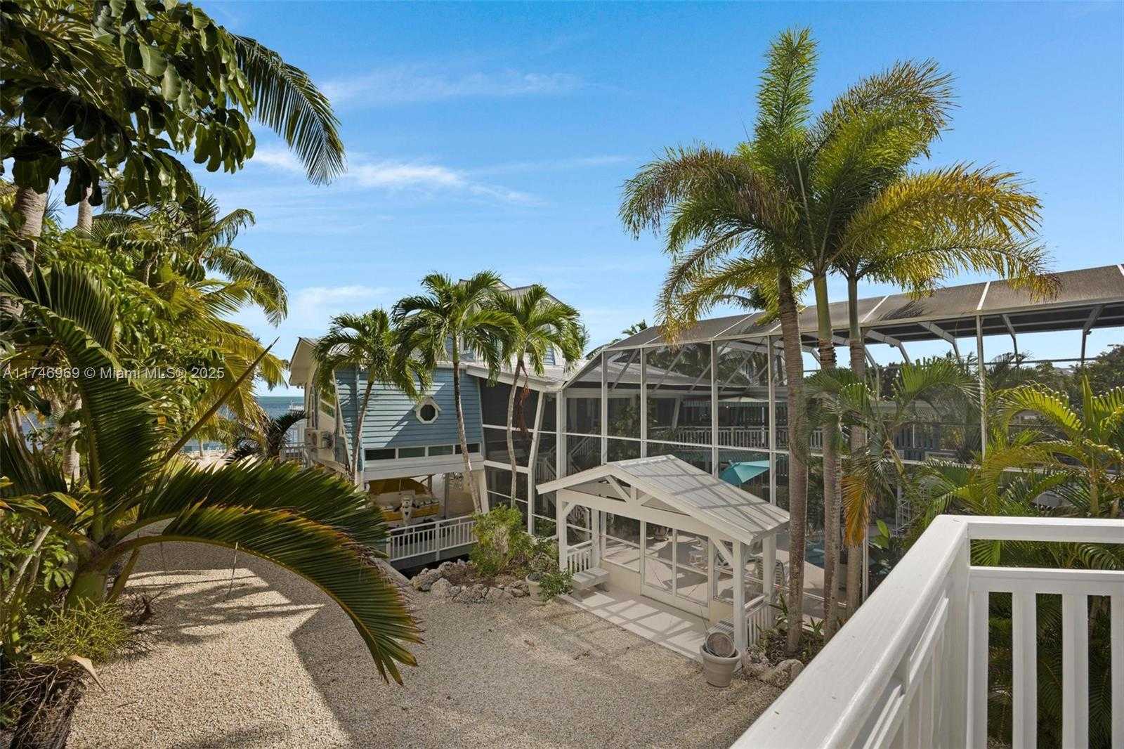 Small Image of 815 EAST SHORE DR, Lower Keys Number 53