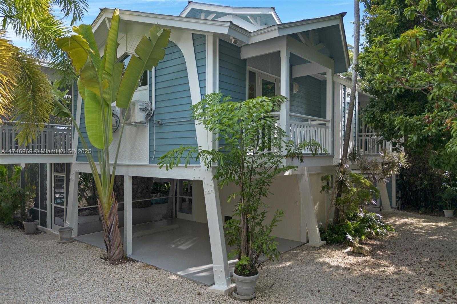 Small Image of 815 EAST SHORE DR, Lower Keys Number 56