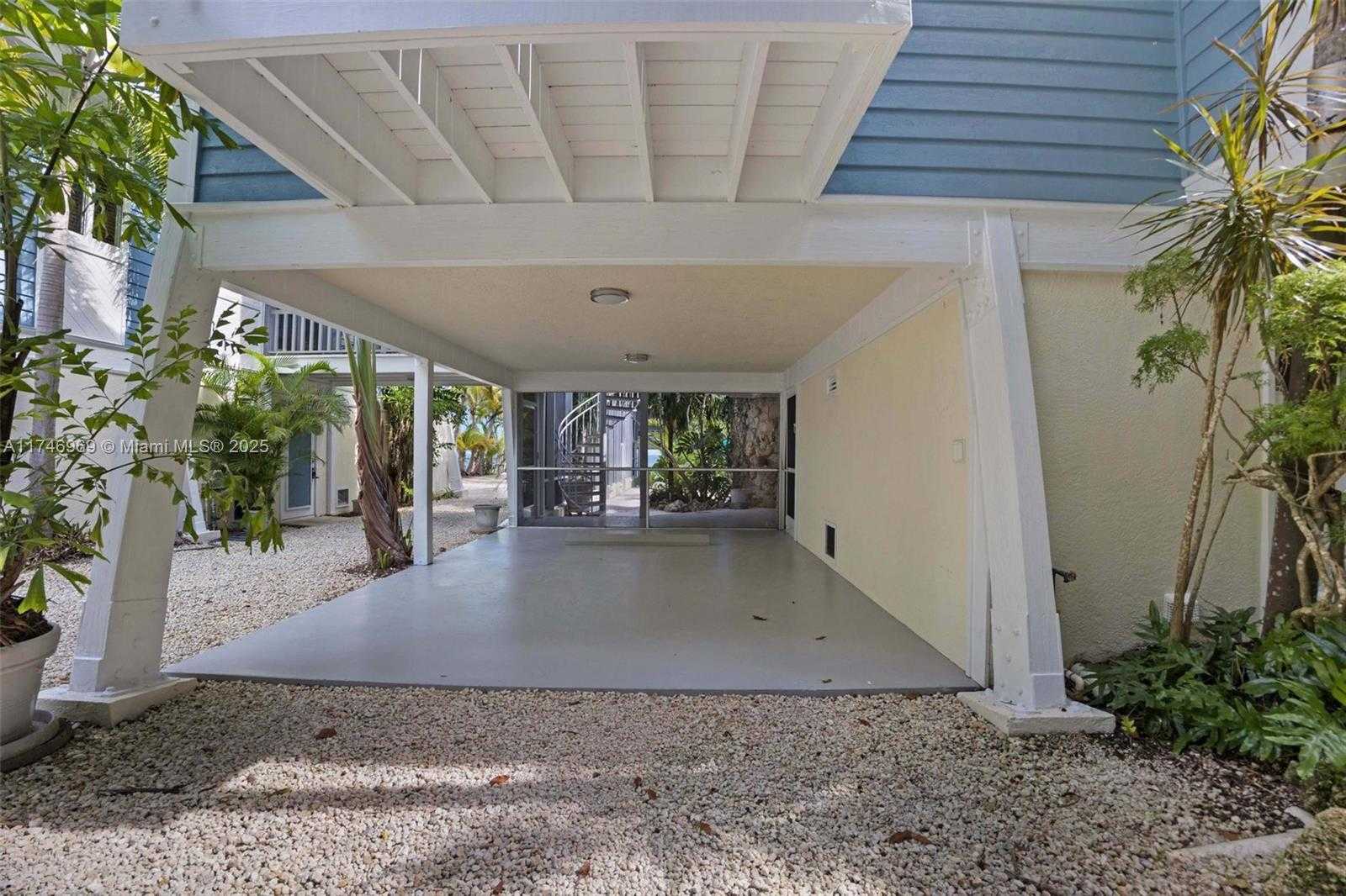 Small Image of 815 EAST SHORE DR, Lower Keys Number 61