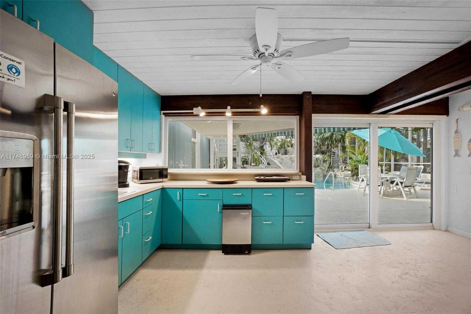 Small Image of 815 EAST SHORE DR, Lower Keys Number 68