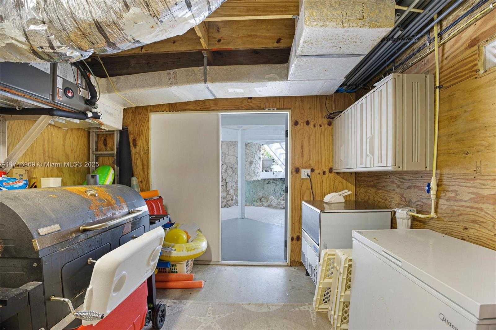 Small Image of 815 EAST SHORE DR, Lower Keys Number 80