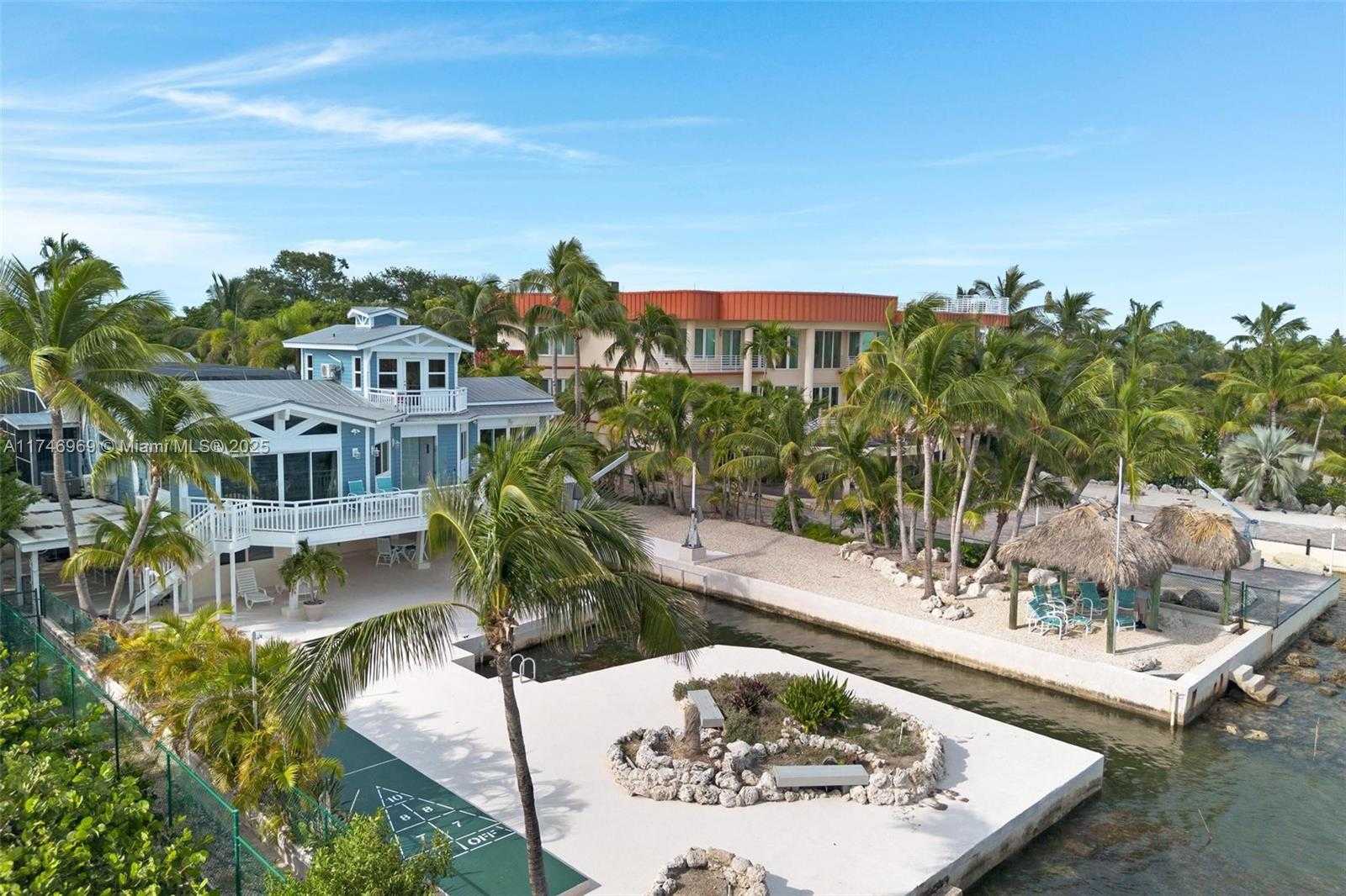 Small Image of 815 EAST SHORE DR, Lower Keys Number 88