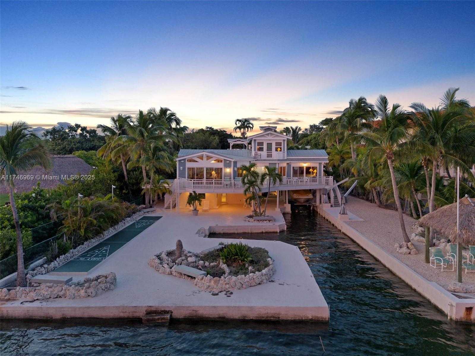 Small Image of 815 EAST SHORE DR, Lower Keys Number 98