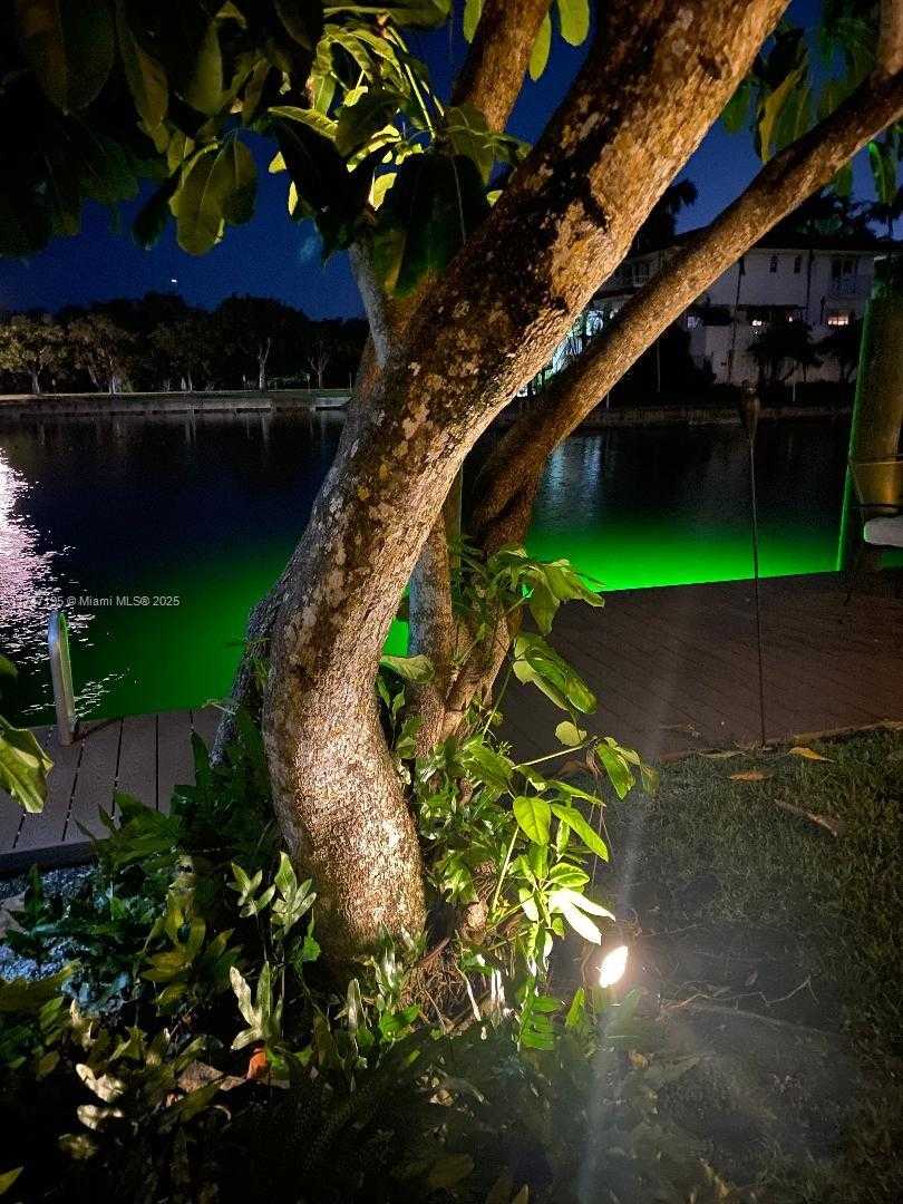 Small Image of 1460 TAGUS AVE, Coral Gables Number 37
