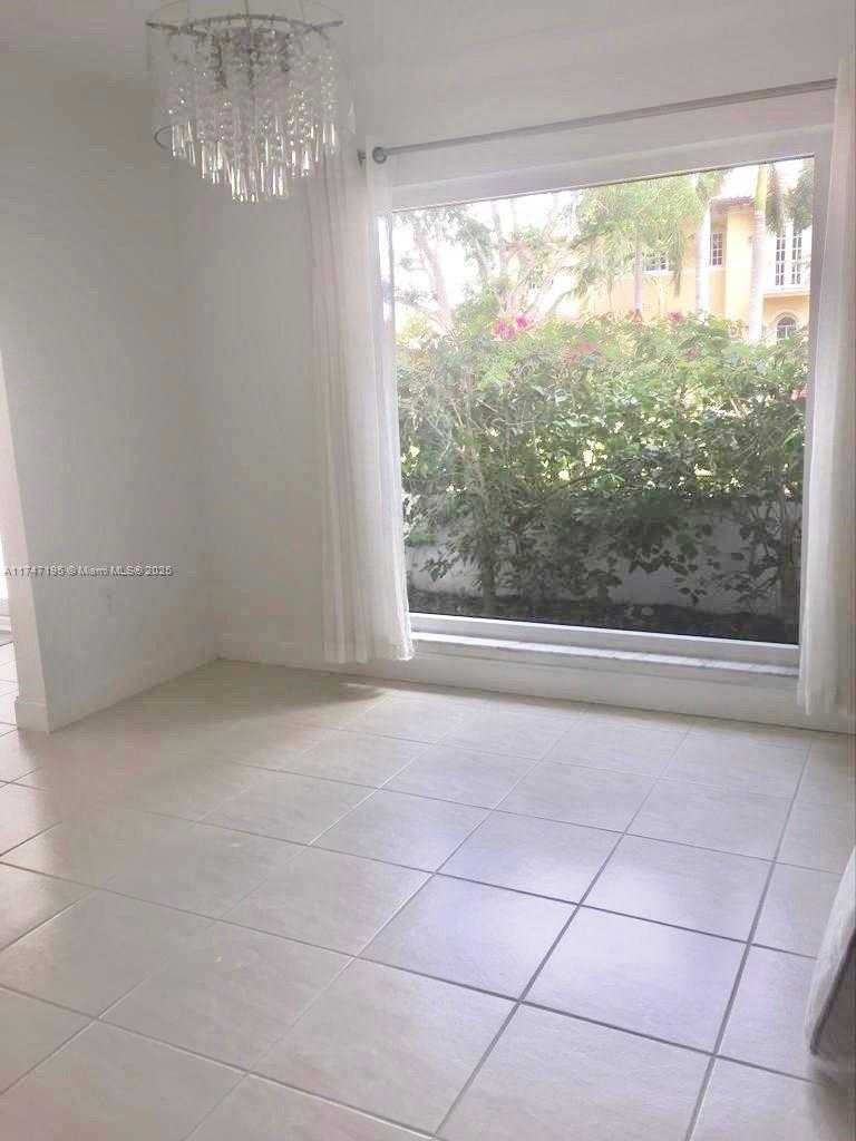 Small Image of 1460 TAGUS AVE, Coral Gables Number 5