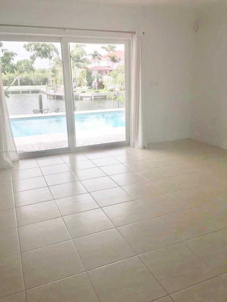 Small Image of 1460 TAGUS AVE, Coral Gables Number 6