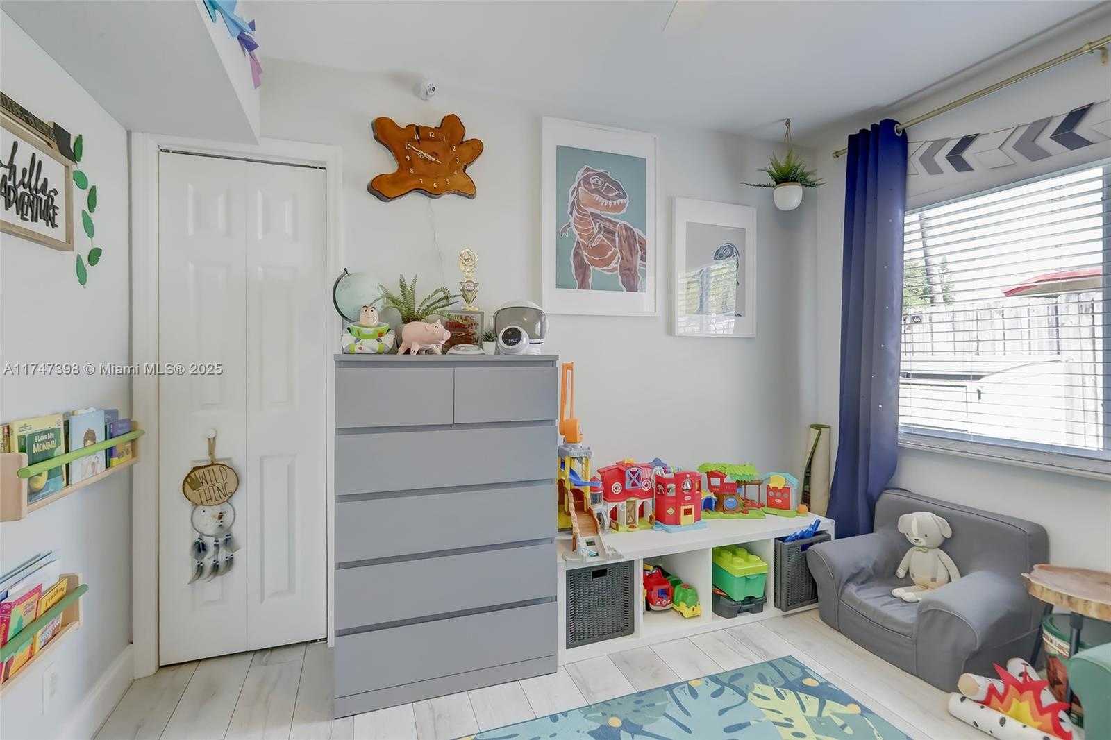 Small Image of 1516 SOUTH WEST 30TH AVE, Fort Lauderdale Number 28