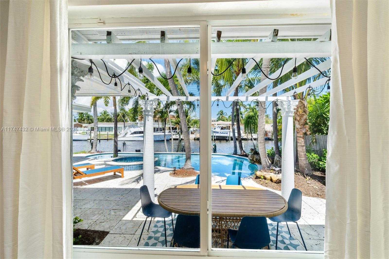 Small Image of 2513 SOUTH EAST 12TH ST, Pompano Beach Number 18