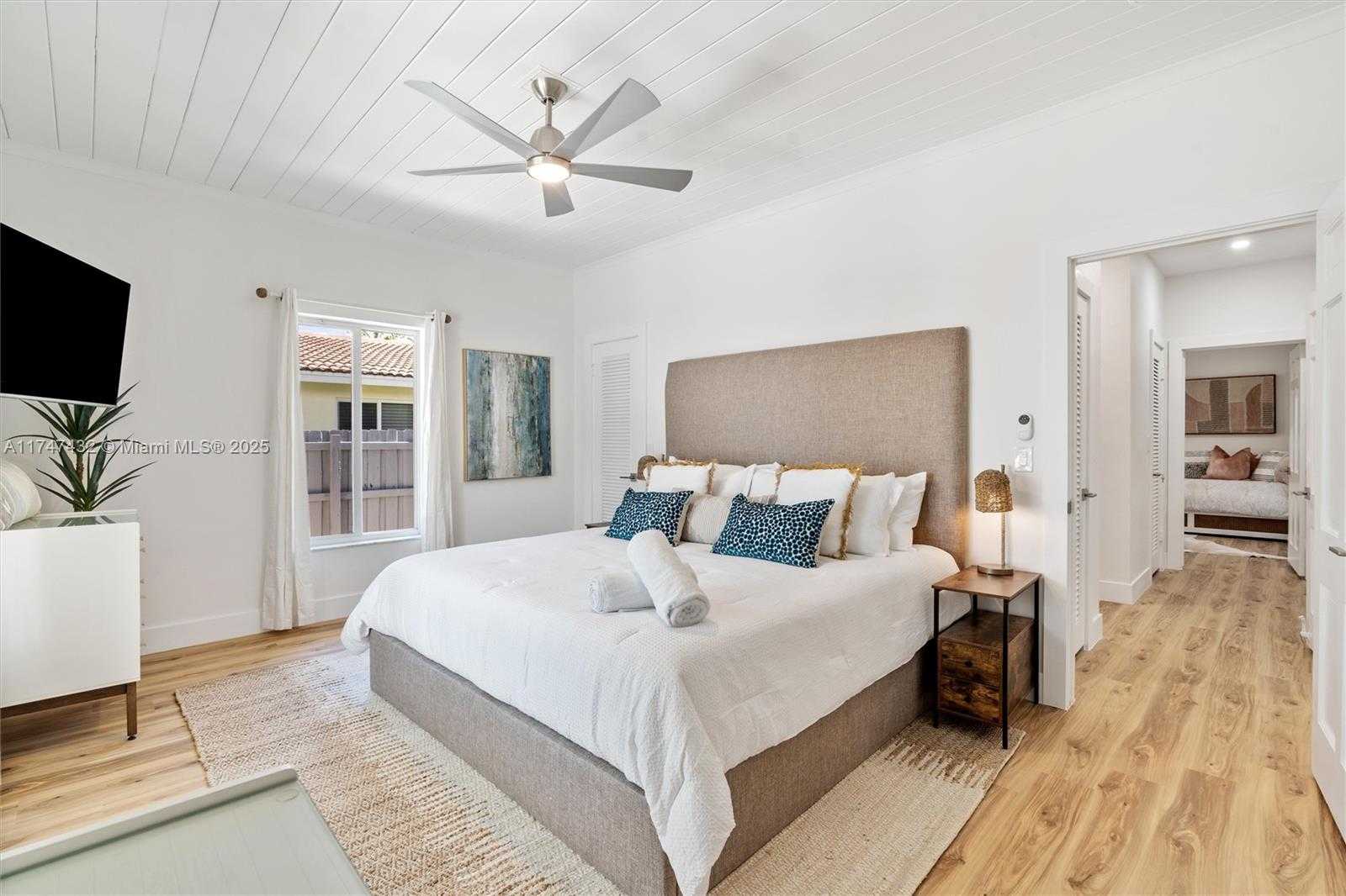 Small Image of 2513 SOUTH EAST 12TH ST, Pompano Beach Number 31