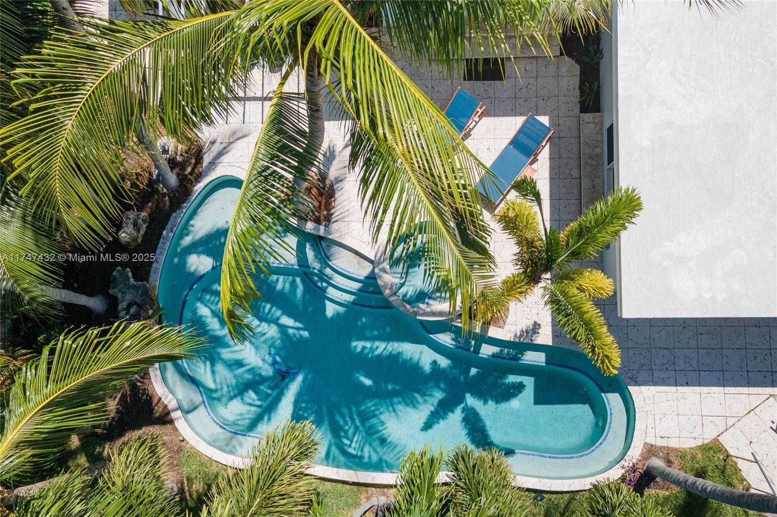 Small Image of 2513 SOUTH EAST 12TH ST, Pompano Beach Number 7