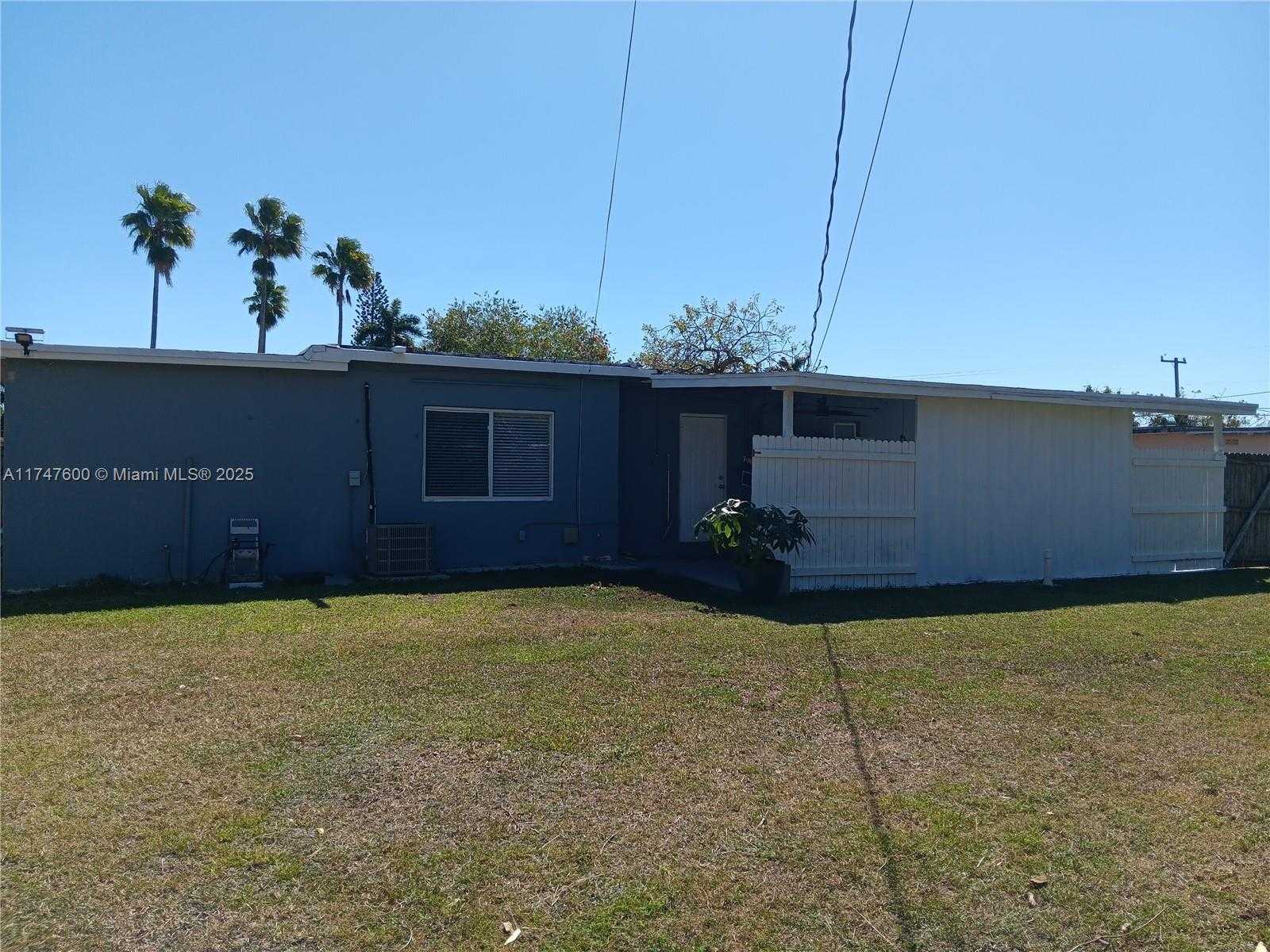 Small Image of 29130 KENTUCKY RD, Homestead Number 11