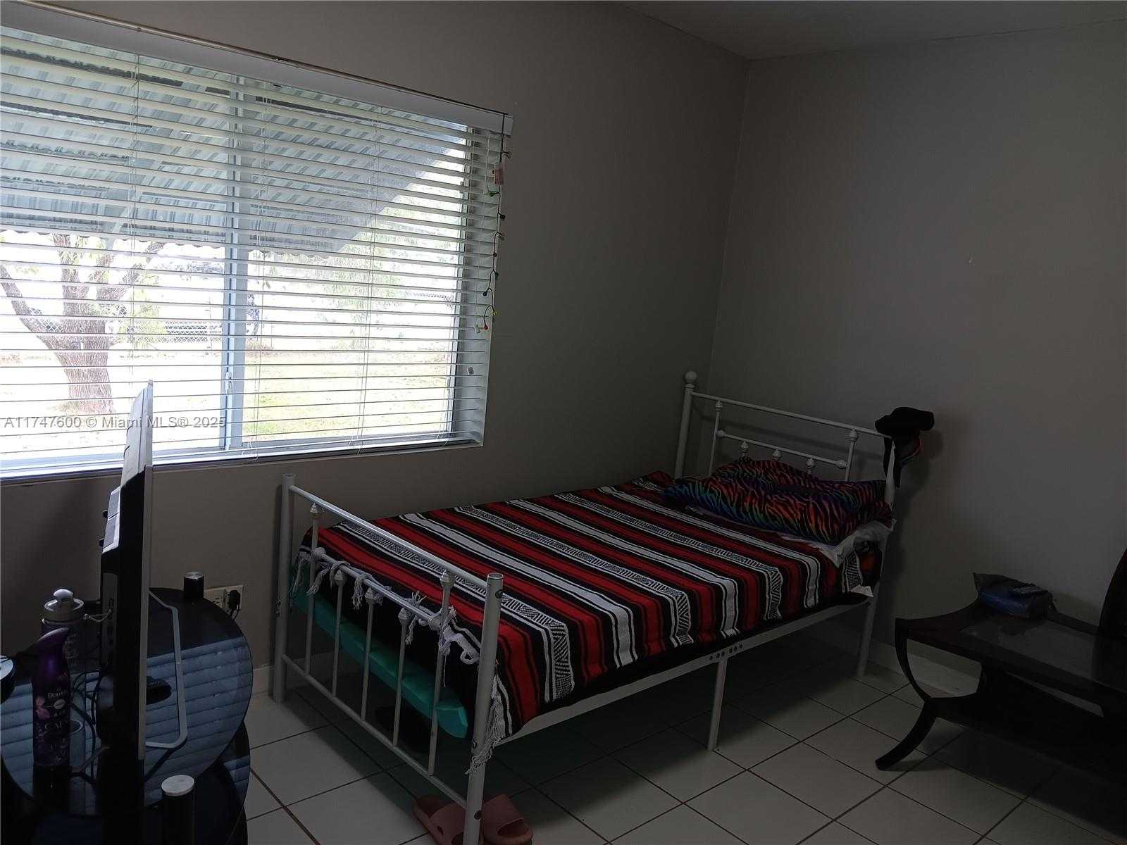 Small Image of 29130 KENTUCKY RD, Homestead Number 40