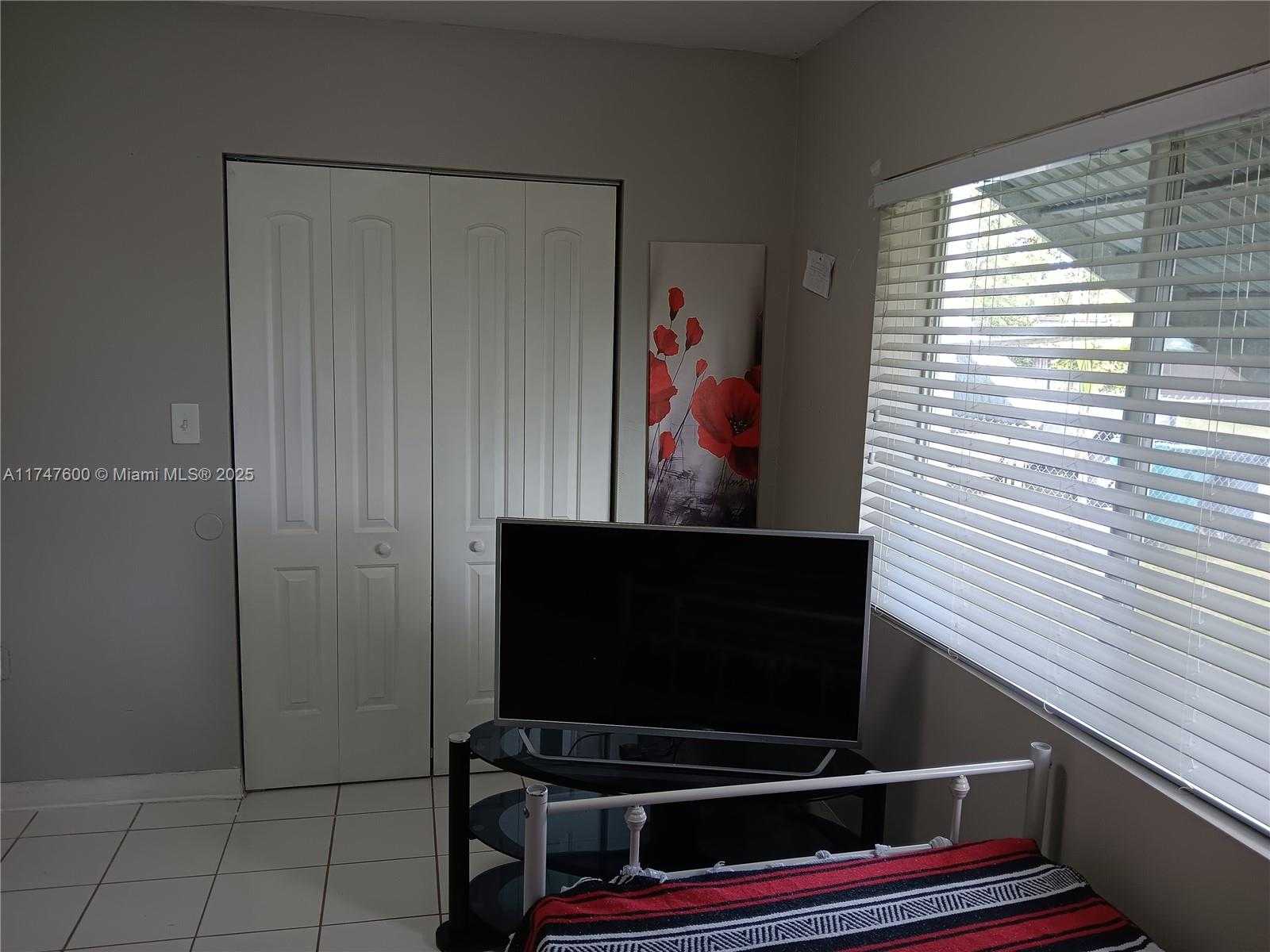Small Image of 29130 KENTUCKY RD, Homestead Number 42